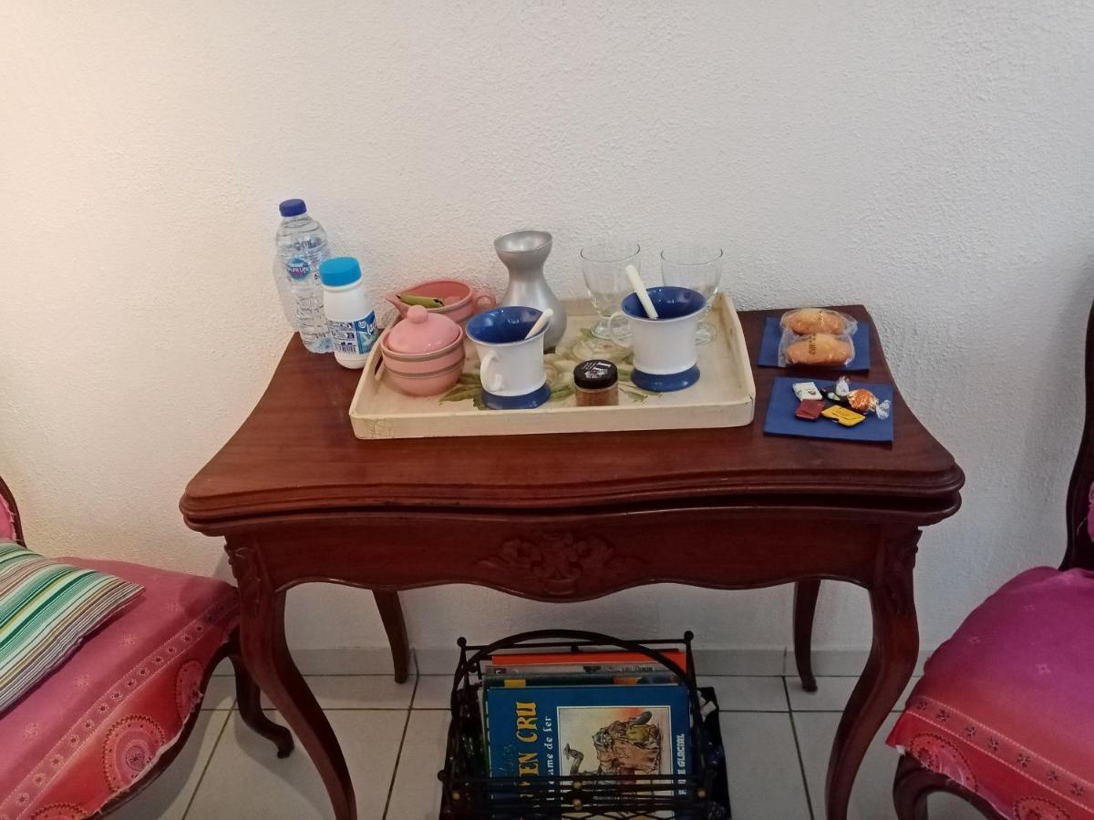 Bed and Breakfast Au Calme Вернёй-сюр-Авр Экстерьер фото